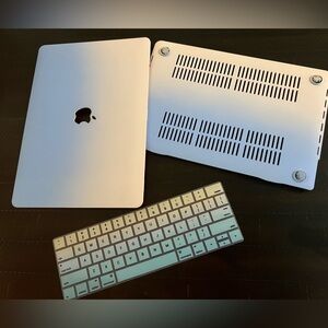 Mac 13” Laptop Case & Matching Keyboard Cover